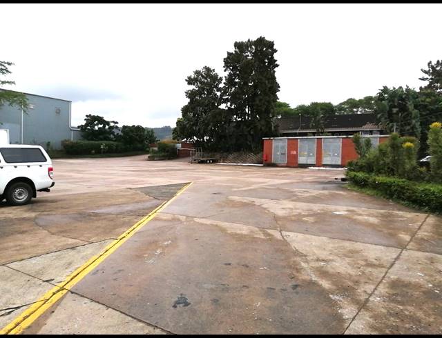 2,675M² WAREHOUSE TO LET IN WESTMEAD